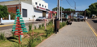 Município De Rondon Começa A Decorar Para O Natal