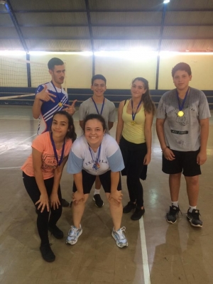 Torneio Juvenil Interno De Voleibol Misto