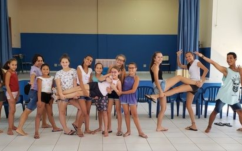 Departamento De Cultura Dá Início Às Oficinas Culturais