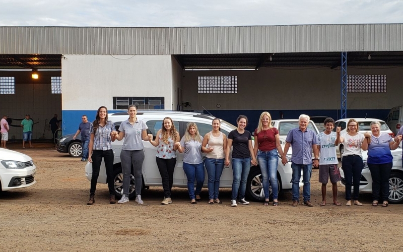 Município De Rondon Realiza Entrega De Três Veículos