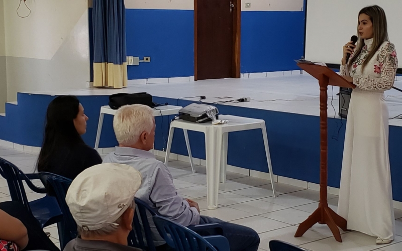 Juíza Ministra Palestra Sobre Trabalho Infantil em Rondon