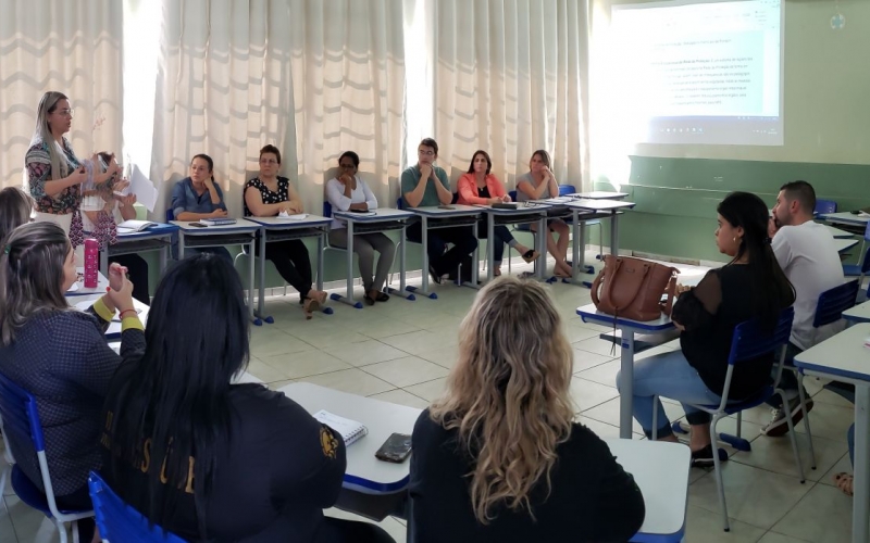 Membros Da Rede De Proteção Realizam Reunião Para Estruturar Atendimentos No Município