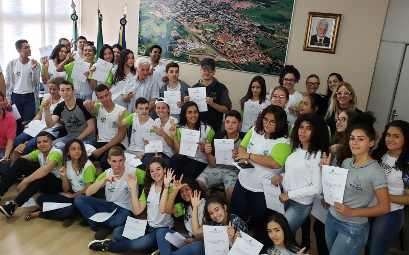 Município Realiza Entrega De Certificados Aos Voluntários Do Paraná Cidadão