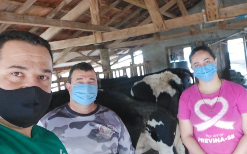 MUNICÍPIO DE RONDON APOIA PRODUTORES COM O PROGRAMA DE INSEMINAÇÃO ARTIFICIAL - PIA