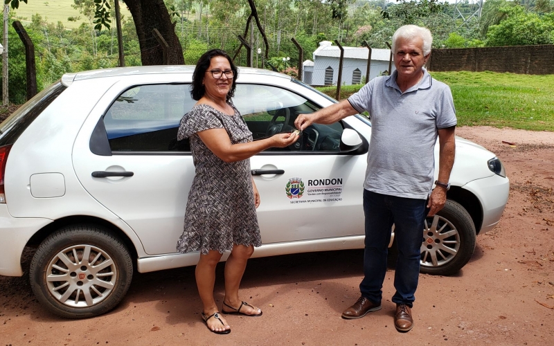 Escola Municipal Do Campo Agrupada De Bernardelli Recebe Veículo Para Suporte Educacional