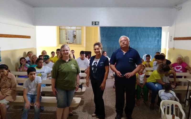 Dengue: Palestra Mobiliza Alunos Da Escola Rosa Azul