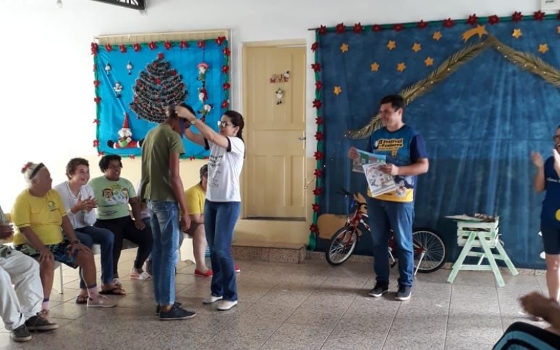Alunos Da Escola Rosa Azul Recebem Premiações Do 6° Concurso De Poesia E 5° Concurso De Desenho